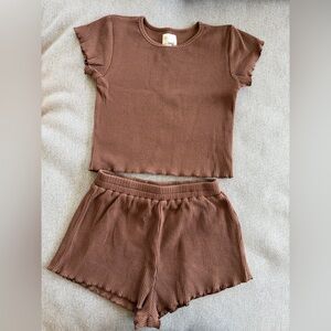 Raised By Water Ribbed Two-Piece Set Tee and Shorts Brown Girls Size 8